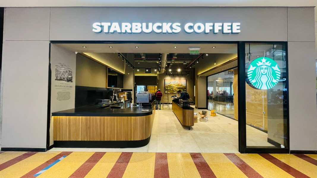 AC Starbucks Hayuelos 8002